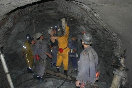 乾县工程爆破中的危险因素分析以及应对工程爆破危险的措施